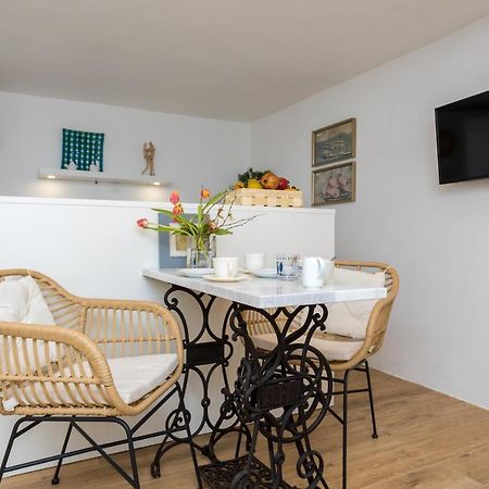Charming Studio Apartment At House Rustica With Terrace And Nearby Parking Punat Εξωτερικό φωτογραφία