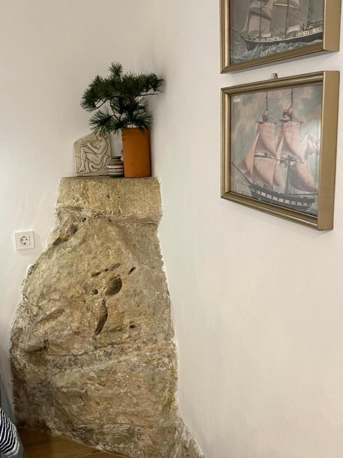 Charming Studio Apartment At House Rustica With Terrace And Nearby Parking Punat Εξωτερικό φωτογραφία