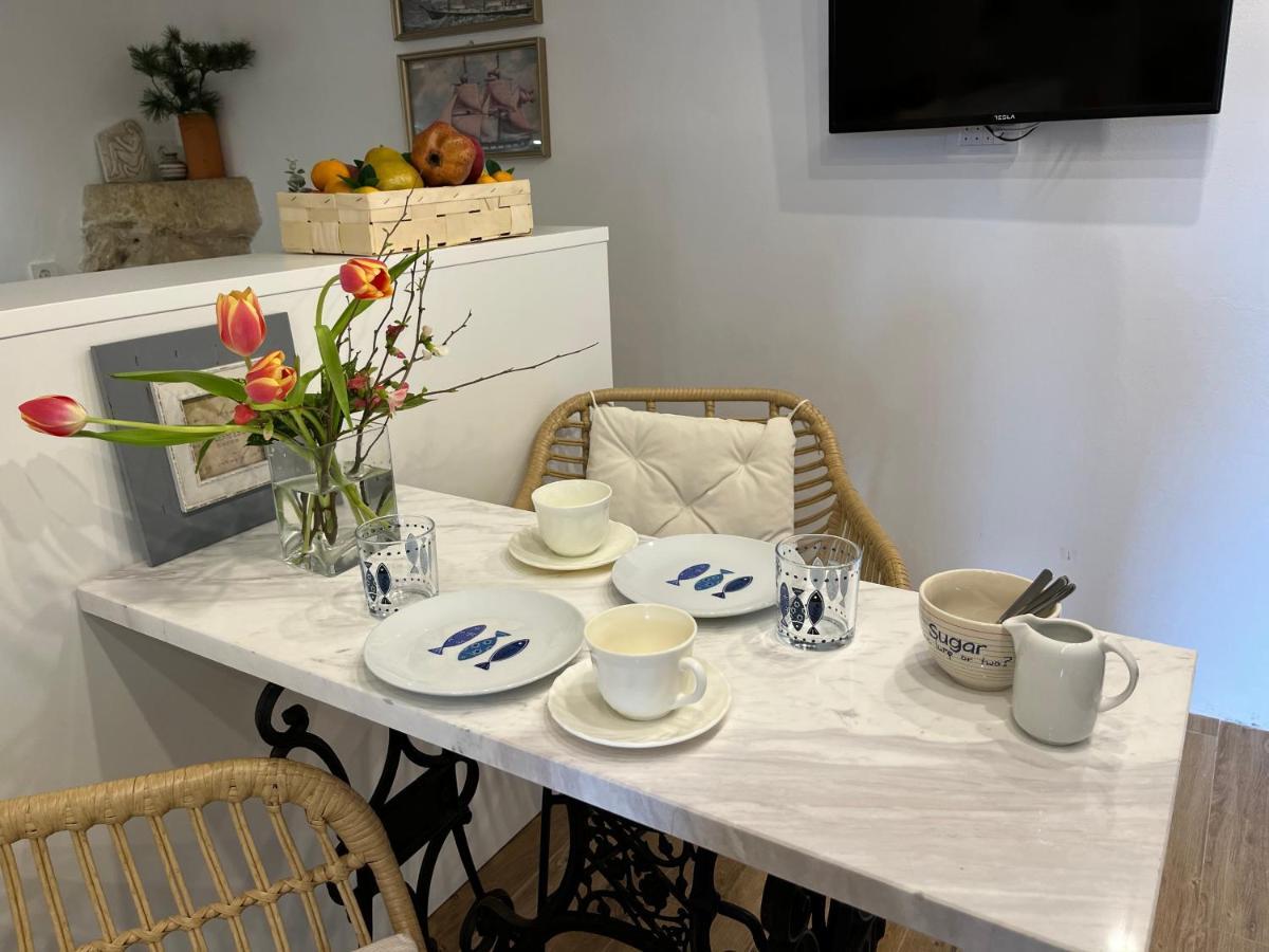 Charming Studio Apartment At House Rustica With Terrace And Nearby Parking Punat Εξωτερικό φωτογραφία